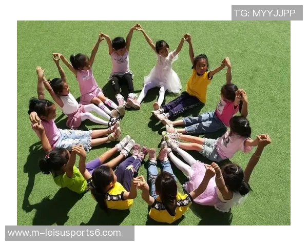 中国足球世界杯征程回顾与未来展望:从梦想起航到荣耀之路 中国足球世界杯征程回顾与未来展望:从梦想起航到荣耀之路