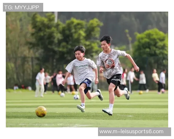 小学足球教学视频全方位解析助力孩子们快乐成长与技能提升 小学足球教学视频全方位解析助力孩子们快乐成长与技能提升