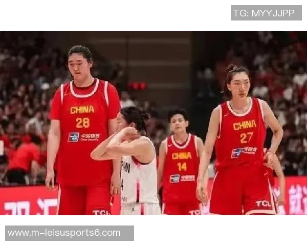 中国女篮昆明集训两大巨塔张子宇韩旭联手争辉引关注